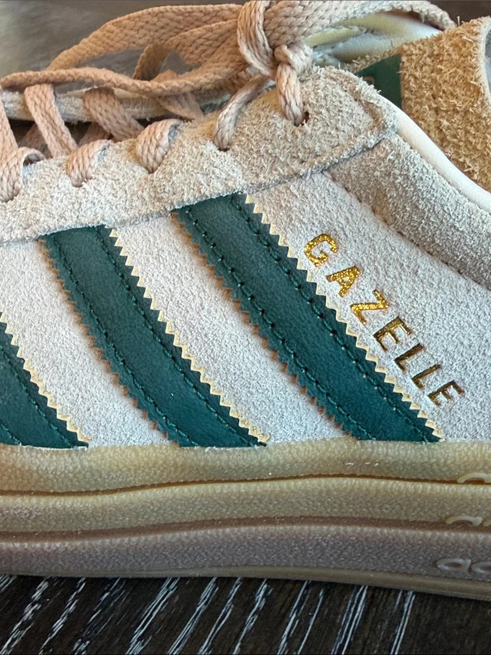 Adidas Gazelle Bold Green Off White Size 6 1/2 Suede Leather Gold Branding - Picture 14 of 14